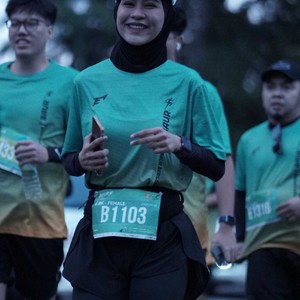 Race photo from BAUR RUN 2025