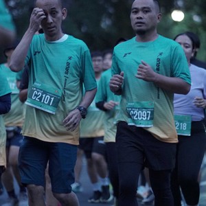 Race photo from BAUR RUN 2025