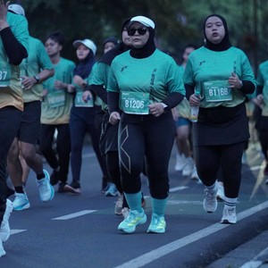 Race photo from BAUR RUN 2025