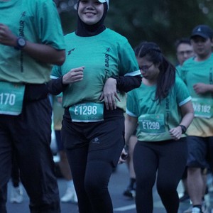 Race photo from BAUR RUN 2025