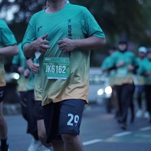 Race photo from BAUR RUN 2025