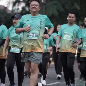 Race photo from BAUR RUN 2025