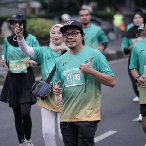 Race photo from BAUR RUN 2025