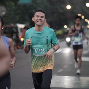 Race photo from BAUR RUN 2025