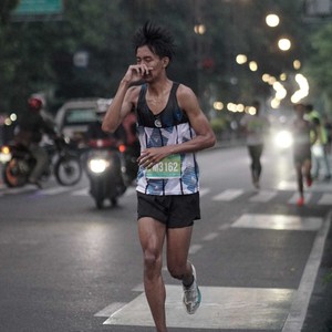 Race photo from BAUR RUN 2025