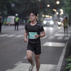 Race photo from BAUR RUN 2025