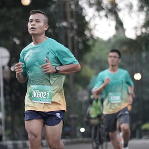 Race photo from BAUR RUN 2025