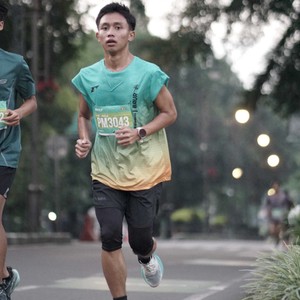 Race photo from BAUR RUN 2025