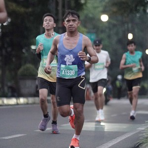 Race photo from BAUR RUN 2025