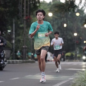 Race photo from BAUR RUN 2025