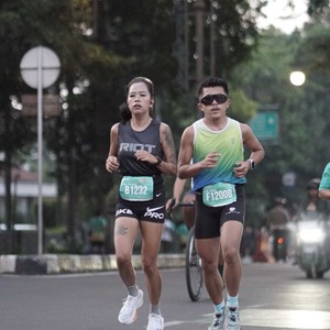 Race photo from BAUR RUN 2025
