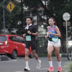 Race photo from BAUR RUN 2025