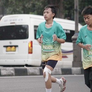 Race photo from BAUR RUN 2025