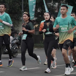 Race photo from BAUR RUN 2025