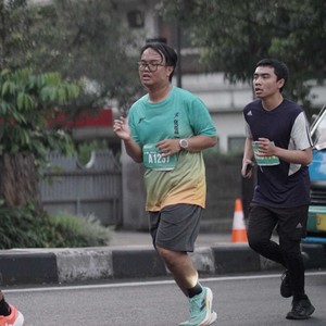 Race photo from BAUR RUN 2025