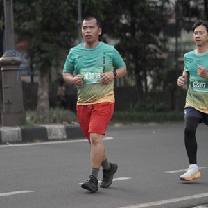 Race photo from BAUR RUN 2025