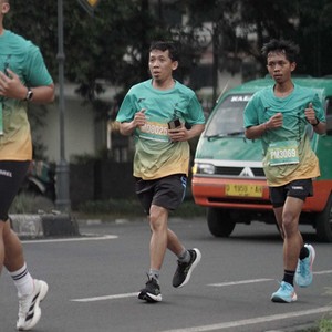 Race photo from BAUR RUN 2025