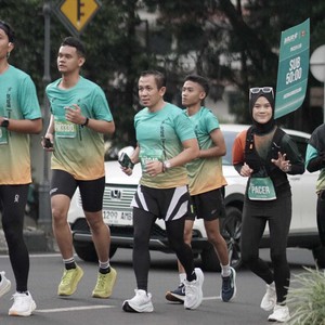 Race photo from BAUR RUN 2025