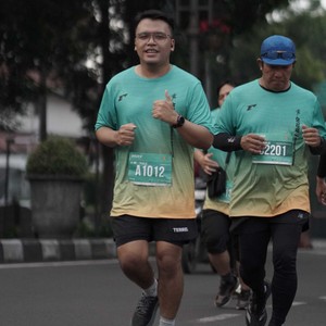 Race photo from BAUR RUN 2025