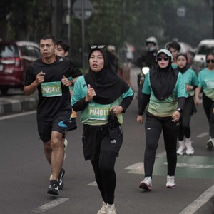 Race photo from BAUR RUN 2025