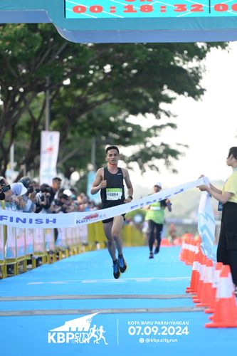 Race photo from KBP City Run 2024