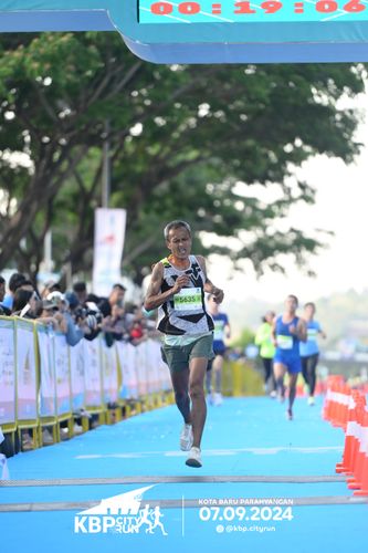 Race photo from KBP City Run 2024