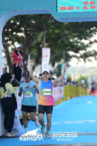Race photo from KBP City Run 2024