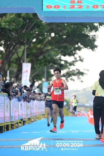 Race photo from KBP City Run 2024