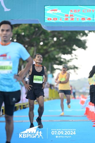Race photo from KBP City Run 2024