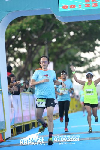 Race photo from KBP City Run 2024