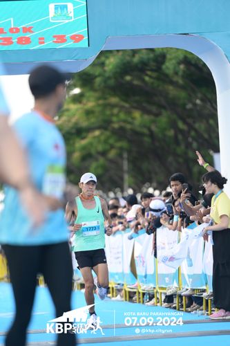 Race photo from KBP City Run 2024