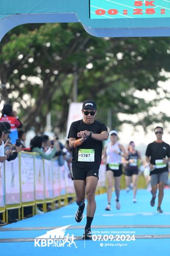 Race photo from KBP City Run 2024