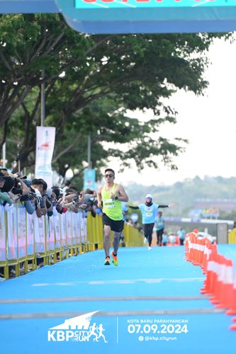 Race photo from KBP City Run 2024