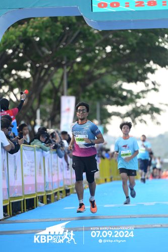 Race photo from KBP City Run 2024