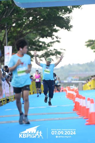 Race photo from KBP City Run 2024
