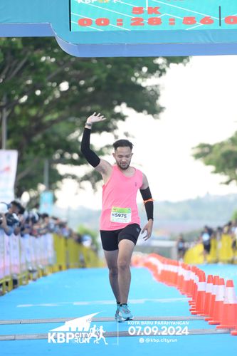 Race photo from KBP City Run 2024