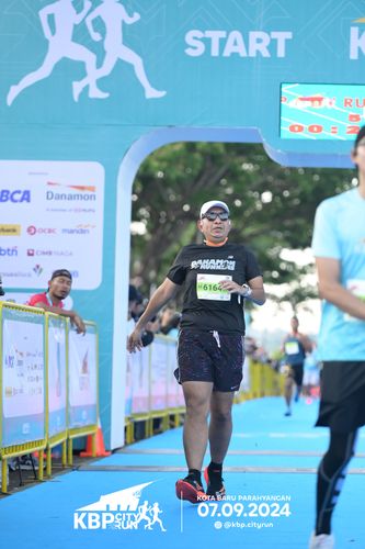 Race photo from KBP City Run 2024