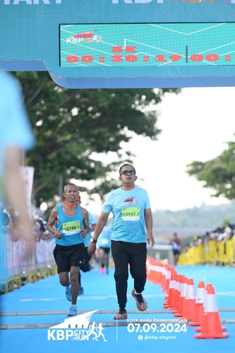 Race photo from KBP City Run 2024