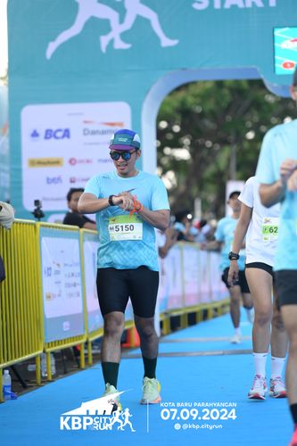 Race photo from KBP City Run 2024