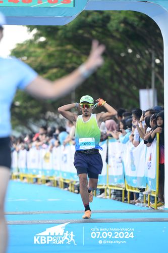 Race photo from KBP City Run 2024