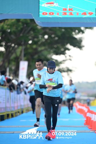 Race photo from KBP City Run 2024