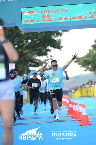 Race photo from KBP City Run 2024