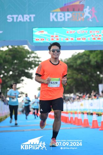 Race photo from KBP City Run 2024