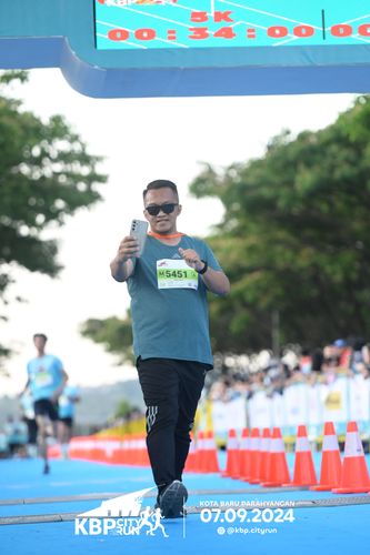 Race photo from KBP City Run 2024