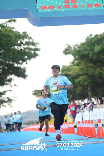 Race photo from KBP City Run 2024