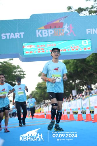 Race photo from KBP City Run 2024