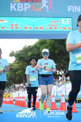 Race photo from KBP City Run 2024