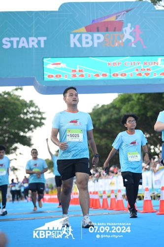 Race photo from KBP City Run 2024
