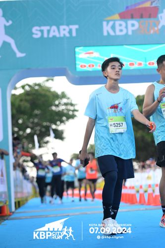 Race photo from KBP City Run 2024