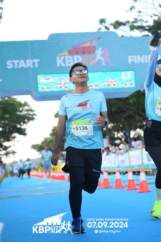 Race photo from KBP City Run 2024